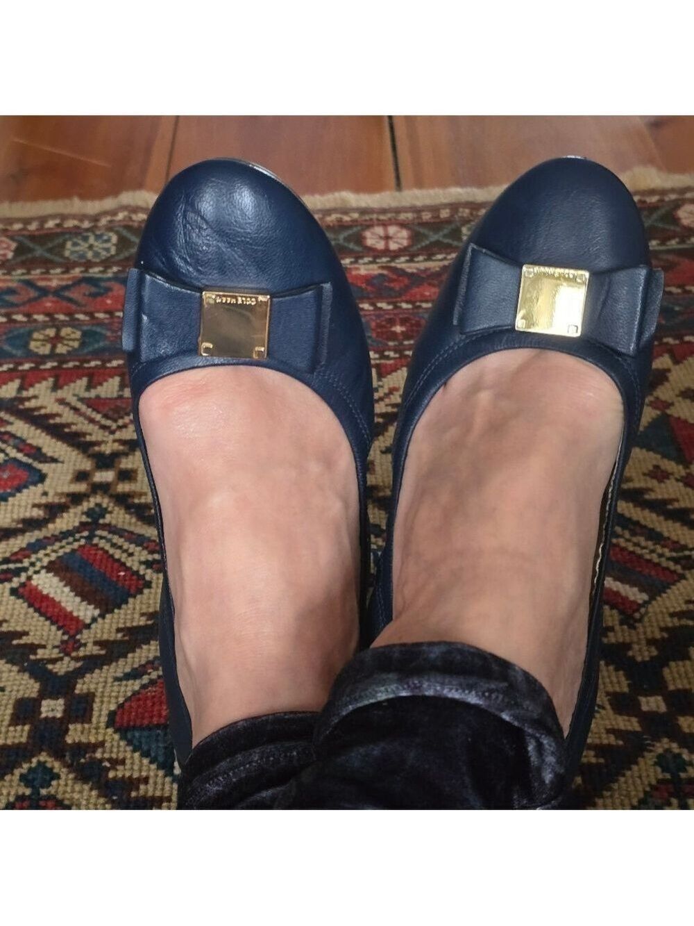 Cole Haan Emory Navy Leather Bow Gold Logo Ballet Flats - Picture 5 of 14